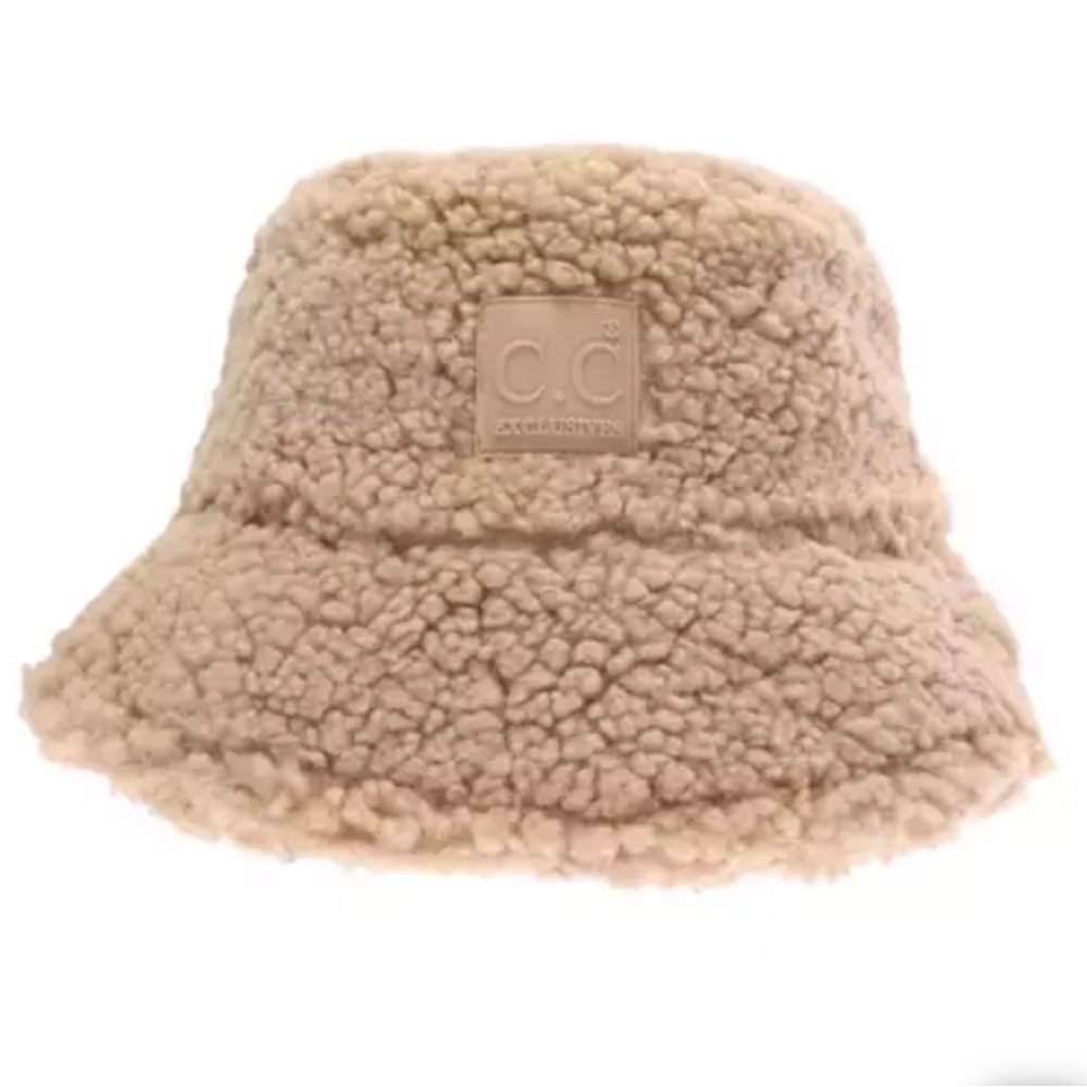 cc bucket hat